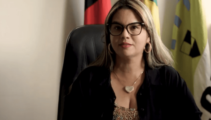 Karla-Pimentel-prefeita-de-Conde-683x388