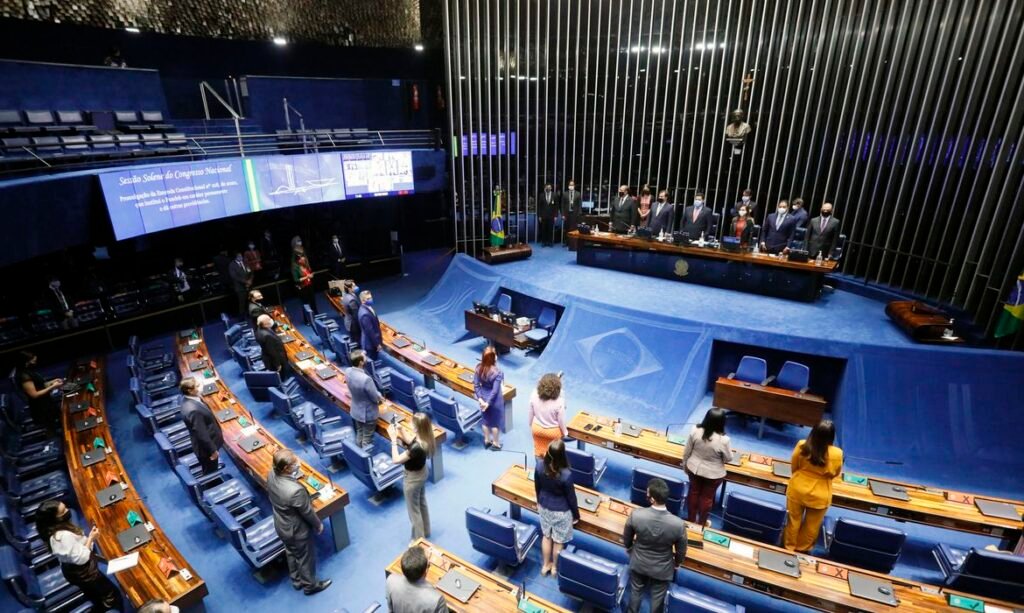 Sessão Solene do Congresso Nacional, destinada à promulgação da Emenda Constitucional nº 108 de 2020, que institui o Fundeb em caráter permanente e dá outras providências