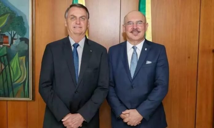 ministro-da-educacao-696x418