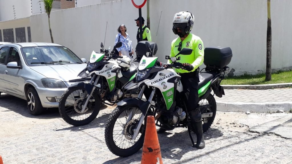 03987DE3-0789-4BA3-8566-A3CB8112D45A