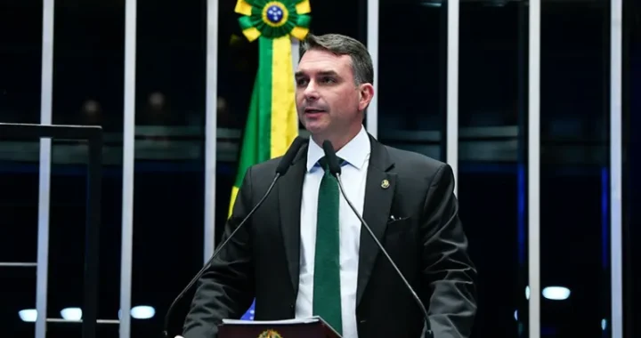 Flavio-Bolsonaro_2