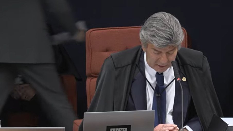 4e0jpgiw4uobj7zg05benazee