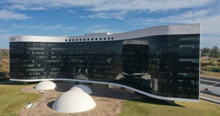 201d3720-b10c-48ef-80ad-1ff920c557dc