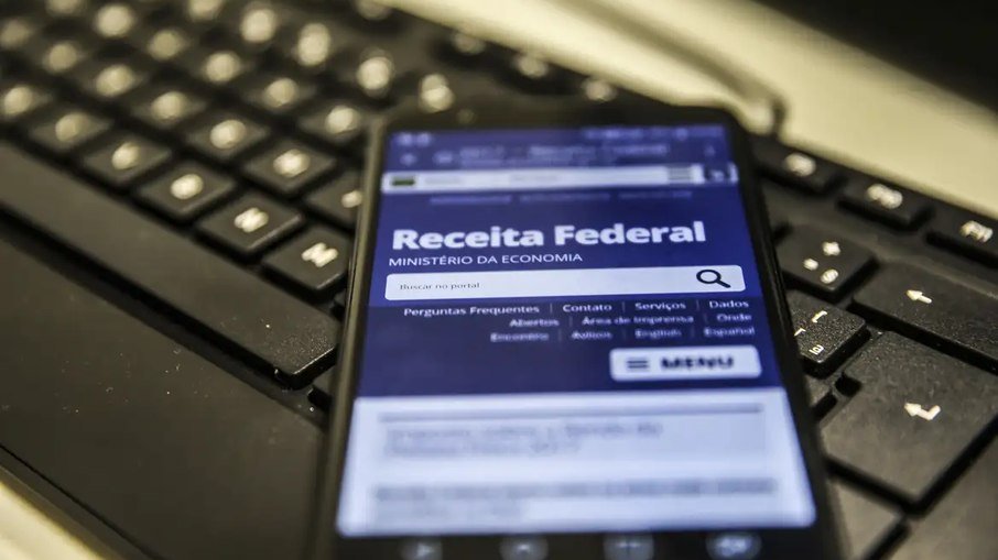 IR 2026: prazo do 1º lote da restituição acaba neste domingo (10)